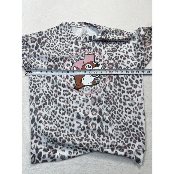 Buc-ee’s Leopard Print Sweatshirt Women’s Medium Pink Cheetah Graphic Pullover - Picture 4 of 5